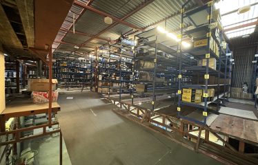 Alquiler de local comercial en Curridabat.