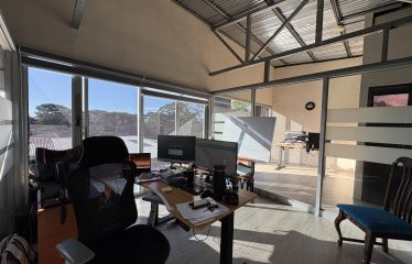 Commercial premises for sale in Curridabat.