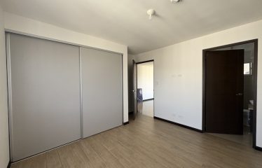 Apartment rental in a condominium in Granadilla, Curridabat.