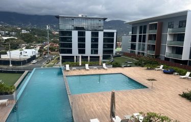 Alquiler de apartamento condominio en San Rafael de Escazú.