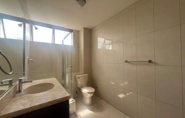 Venta de apartamento en condominio en Escazú