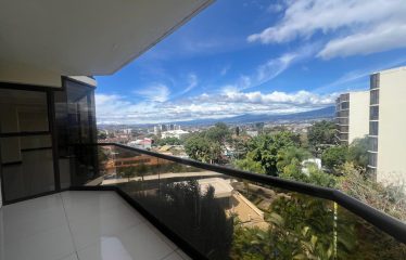 Venta de apartamento en condominio en Escazú