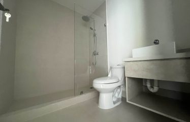 Apartment for sale in a condominium in Rohrmoser