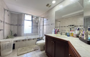 Venta de casa en condominio en San Rafael Escazú