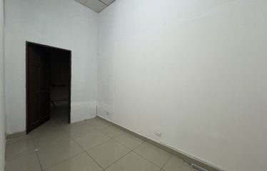 Alquiler de local comercial en Rohrmoser