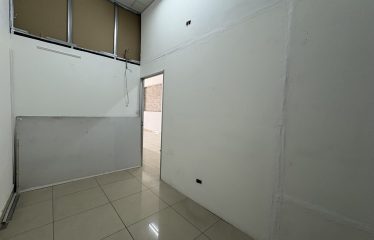 Alquiler de local comercial en Rohrmoser