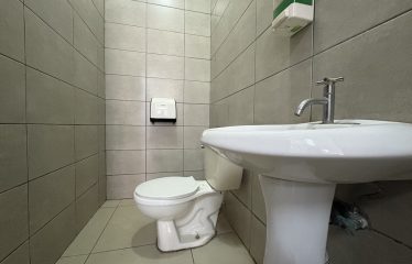 Alquiler de local comercial en Rohrmoser