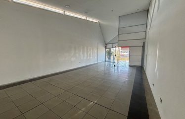 Alquiler de local comercial en Freses, Curridabat