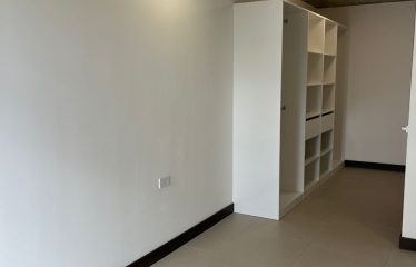 Apartment for rent in a condominium in Cipreses, Curridabat