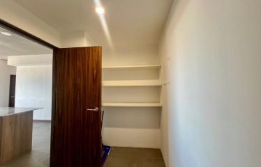 Venta de apartamento en condominio en La Uruca, San José