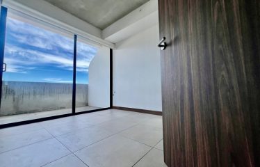 Venta de apartamento en condominio en La Uruca, San José