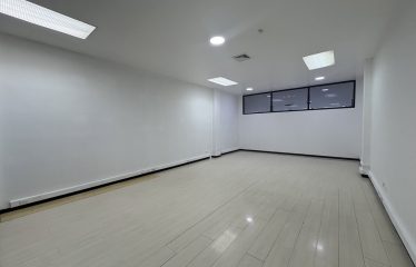 Alquiler de local comercial en San Rafael de Escazú.