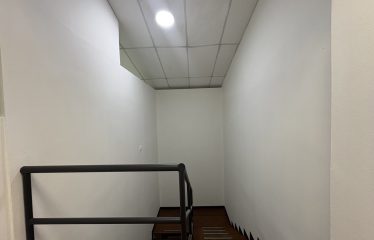 Alquiler de local comercial en San Rafael de Escazú.