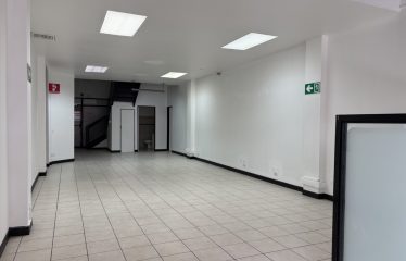 Alquiler de local comercial en San Rafael de Escazú.