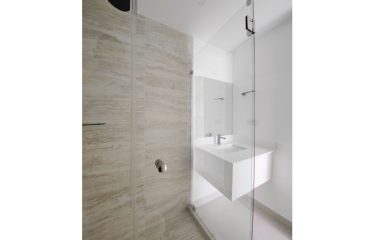 Velo Nunciatura: Apartamento de Lujo con Diseño Sostenible y Vistas en el Piso 14