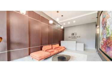 Apartamento de Lujo en Alterego Nunciatura: Vistas al Parque y Atardeceres en el Piso 11