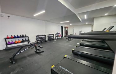 Apartamento de Lujo en Alterego Nunciatura: Vistas al Parque y Atardeceres en el Piso 11