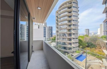 Apartamento de Lujo en Alterego Nunciatura: Vistas al Parque y Atardeceres en el Piso 11
