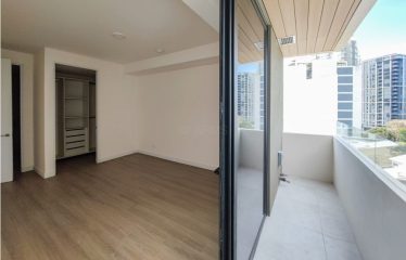 Apartamento de Lujo en Alterego Nunciatura: Vistas al Parque y Atardeceres en el Piso 11