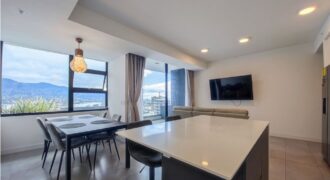 Apartamento en Aire Nunciatura: Doble Balcón y Vistas Panorámicas en el Piso 18