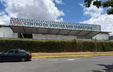 Oportunidad Logística: Bodega de 2,600 m² con Ubicación Estratégica en San Sebastián