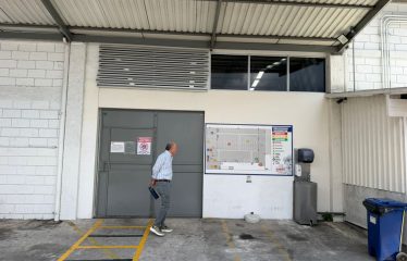 Oportunidad Logística: Bodega de 2,600 m² con Ubicación Estratégica en San Sebastián