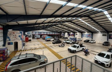 Oportunidad Logística: Bodega de 2,600 m² con Ubicación Estratégica en San Sebastián