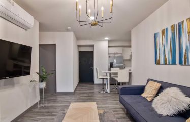 Venta de apartamento en Cosmopolitan Tower – Atardeceres Únicos y Balcón Privado en Rohrmoser