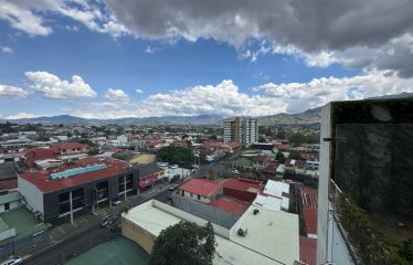 All-Inclusive: Apartamento Amueblado en el Piso 9 de SECRT Sabana