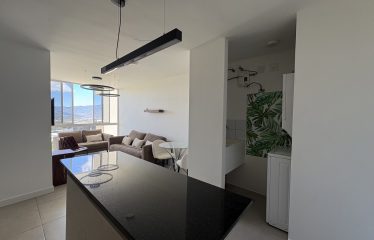 Bienestar y Conveniencia: Apartamento Amueblado con vistas en Monte Alto, Curridabat