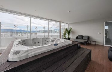 Velo Nunciatura: Apartamento de Lujo con Diseño Sostenible y Vistas en el Piso 14