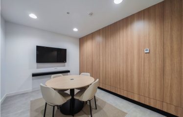 Velo Nunciatura: Apartamento de Lujo con Diseño Sostenible y Vistas en el Piso 14