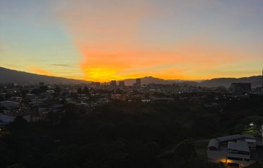 Arte y exclusividad – Venta de Penthouse amueblado en Nucleo Sabana