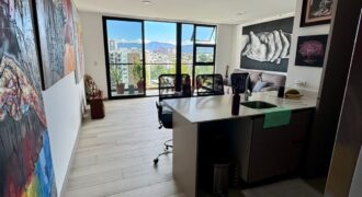 Arte y exclusividad – Venta de Penthouse amueblado en Nucleo Sabana