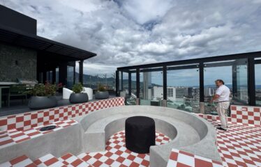 Alquiler de apartamento tipo studio en condominio en Sabana Norte, San José