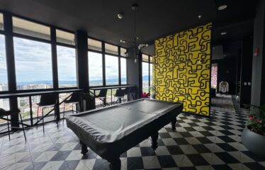 Alquiler de apartamento tipo studio en condominio en Sabana Norte, San José