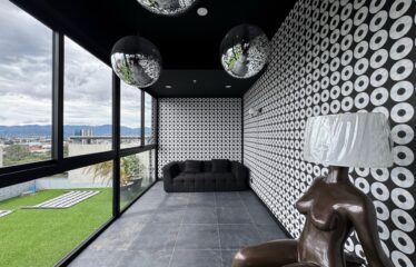 Alquiler de apartamento tipo studio en condominio en Sabana Norte, San José