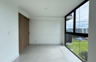 Alquiler de apartamento tipo studio en condominio en Sabana Norte, San José
