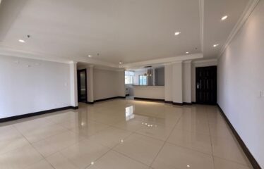 Alquiler de apartamento en Sabana Sur