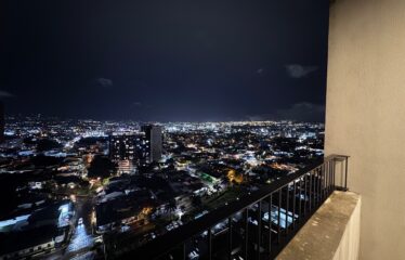 Alquiler de apartamento amueblado en condominio en URBN Escalante
