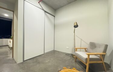 Alquiler de apartamento amueblado en condominio en URBN Escalante