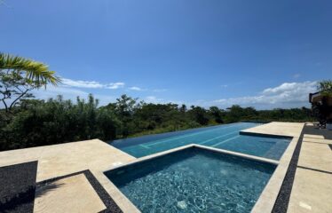 For Sale: House in Cuajiniquil, Santa Cruz