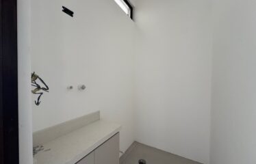 For Sale: House in Cuajiniquil, Santa Cruz