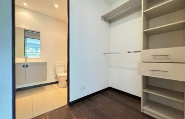 Venta de apartamento en Pozos, Santa Ana