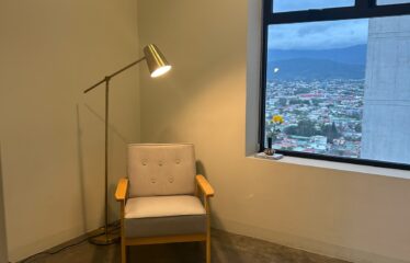 Alquiler de apartamento amueblado en condominio en URBN Escalante